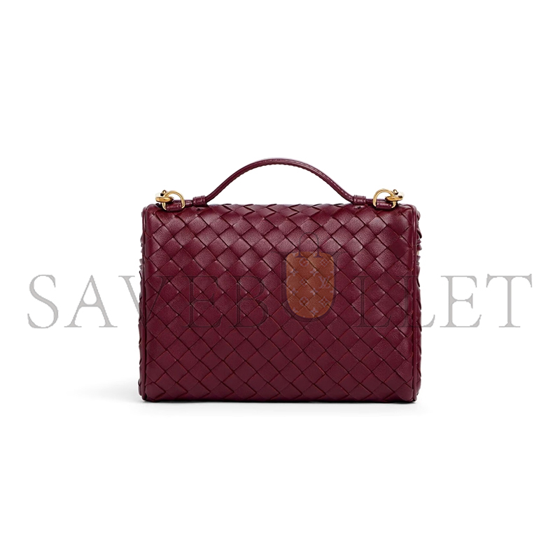 BOTTEGA VENETA SMALL SOFT VANITY 843800 (19*14*3cm)